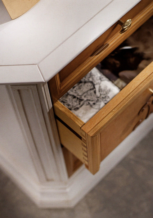 Arredo Тумбочка GIULIACASA ANGELICA 711-TI