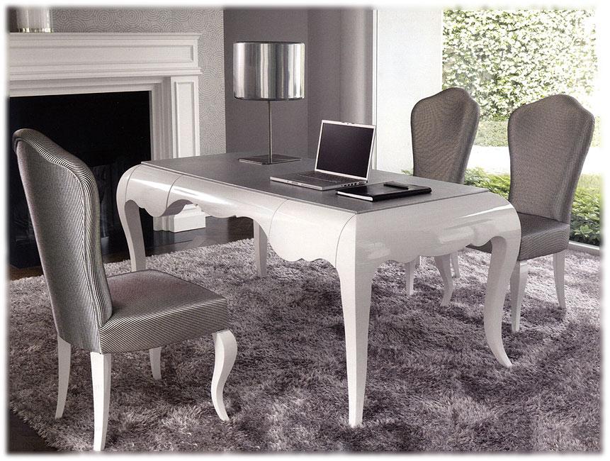 Arredo Письменный стол CANTALUPPI  Botero scrivania