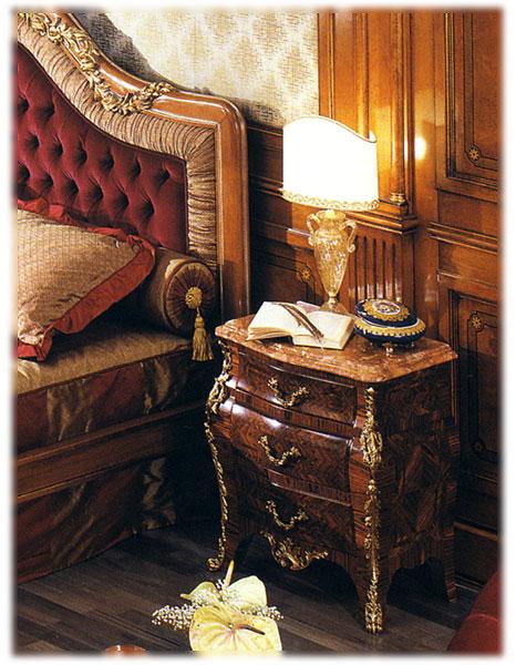 Arredo Тумбочка BELLOTTI EZIO  3026