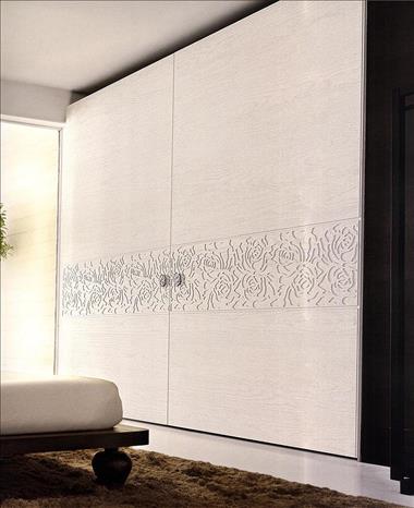 Шкаф