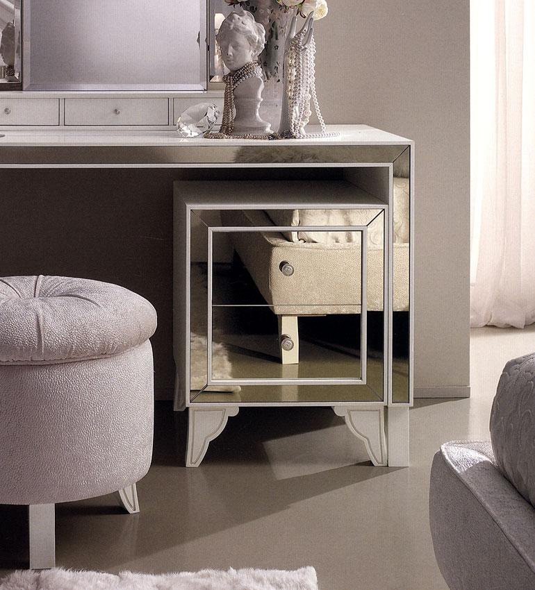 Arredo Тумбочка FERRETTI & FERRETTI  CDM101