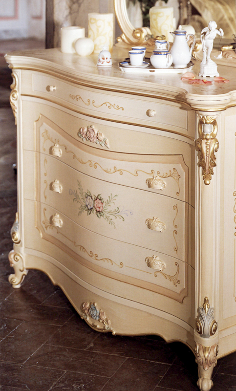 Arredo Комод AGM (ALBERTO E MARIO GHEZZANI) BAROCCO AF.979