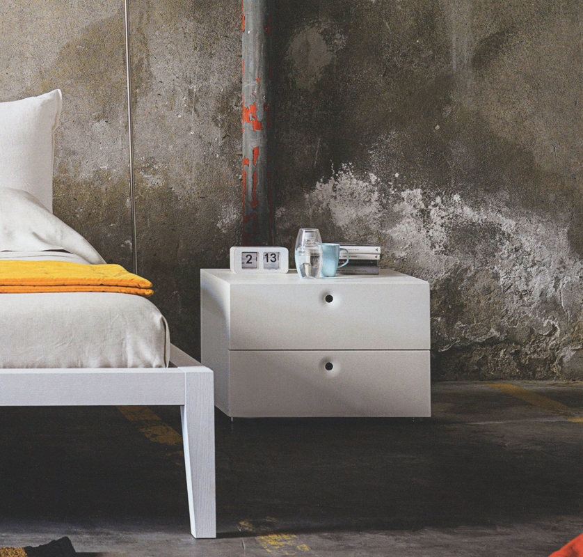 Arredo Тумбочка HORM & CASAMANIA  ANISH CASSETTIERA