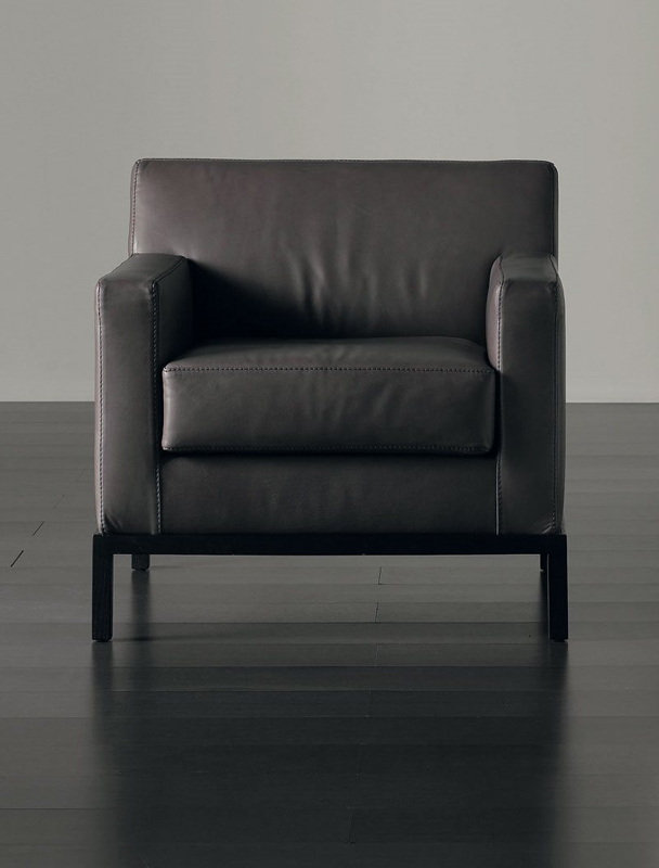 Кресло MERIDIANI BERRY poltroncina