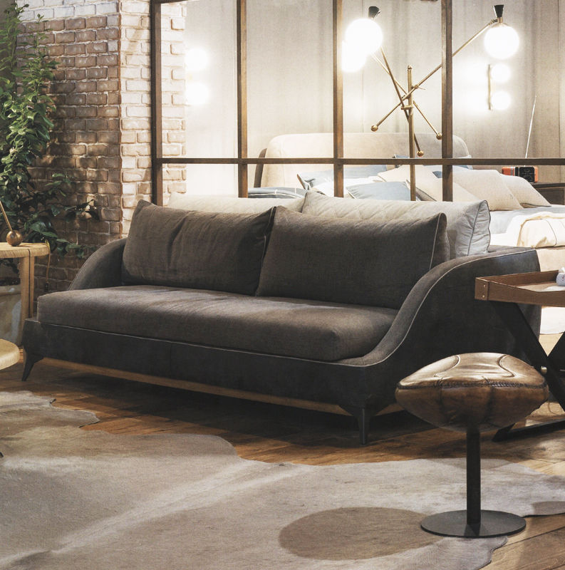 Диван MANTELLASSI COUCH