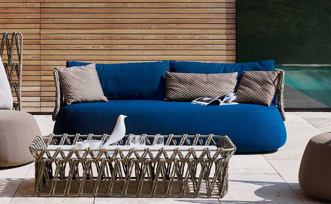 Диван B&B ITALIA FAT-SOFA OUTDOOR FA230