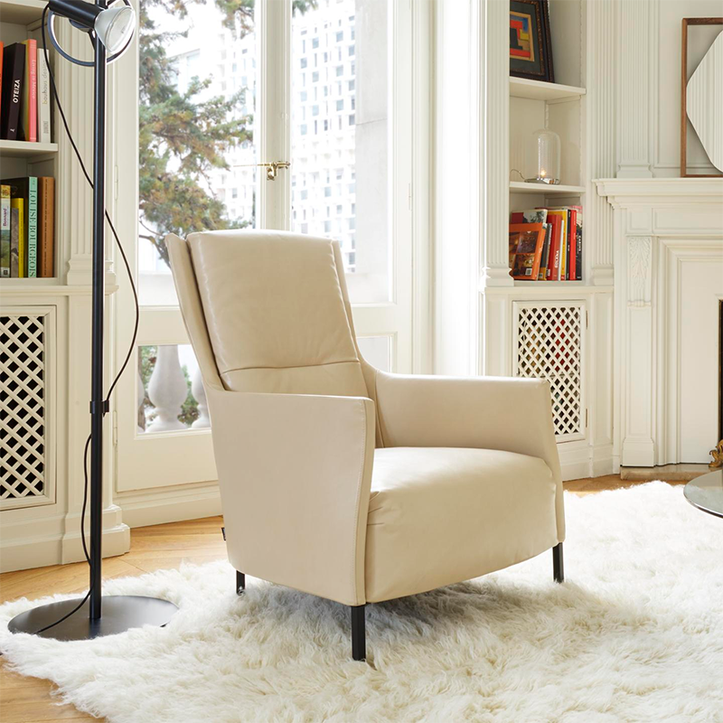 Кресло LIGNE ROSET RIGA 13501250