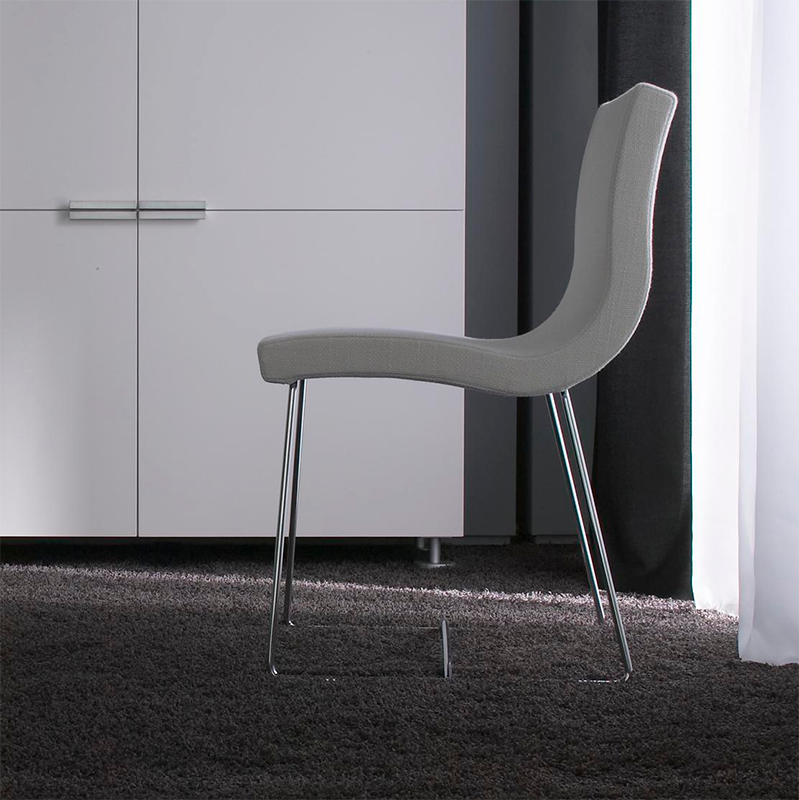 Стул LIGNE ROSET SALA 10263000