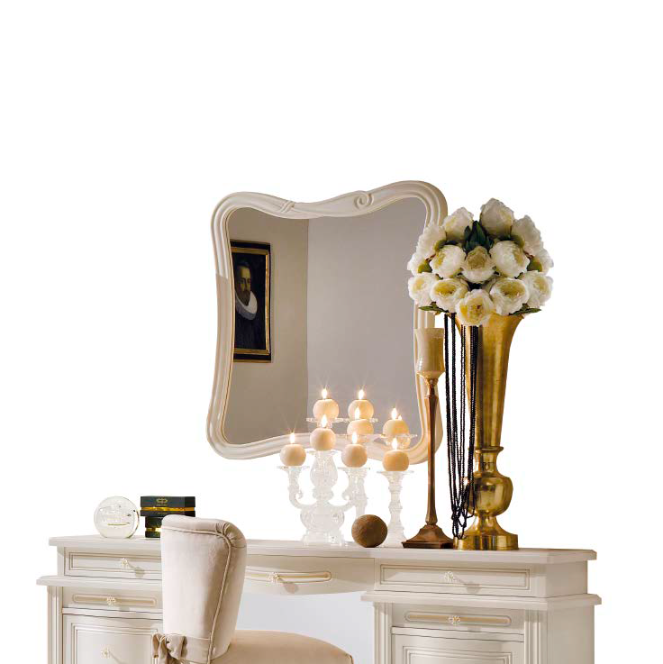 Зеркало FERRETTI & FERRETTI Specchiera sagomata