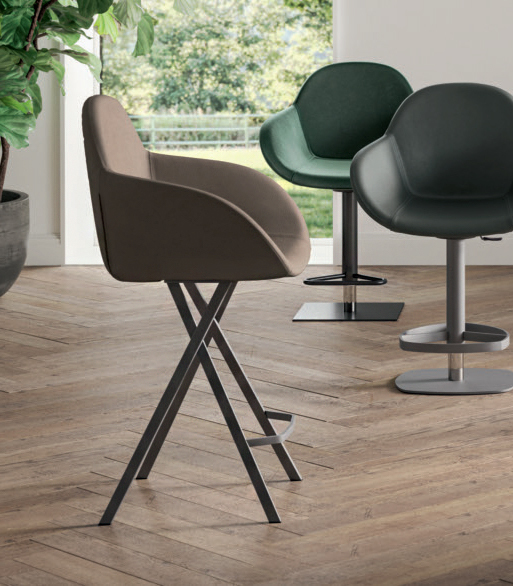 Барный стул OZZIO DESIGN YAGO S556
