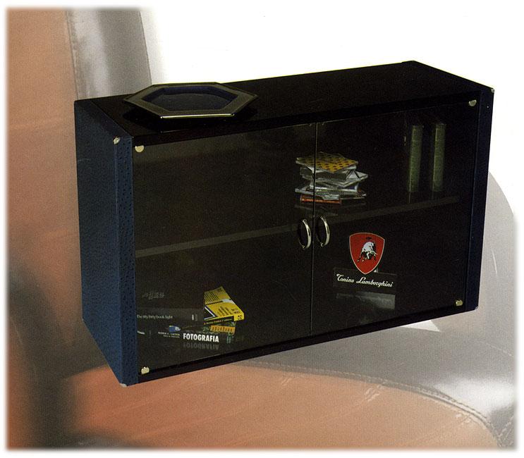 Комод FORMITALIA Racing credenza 2