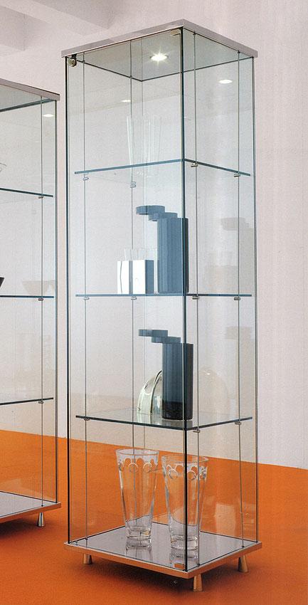 Витрина CATTELAN ITALIA Charme  2
