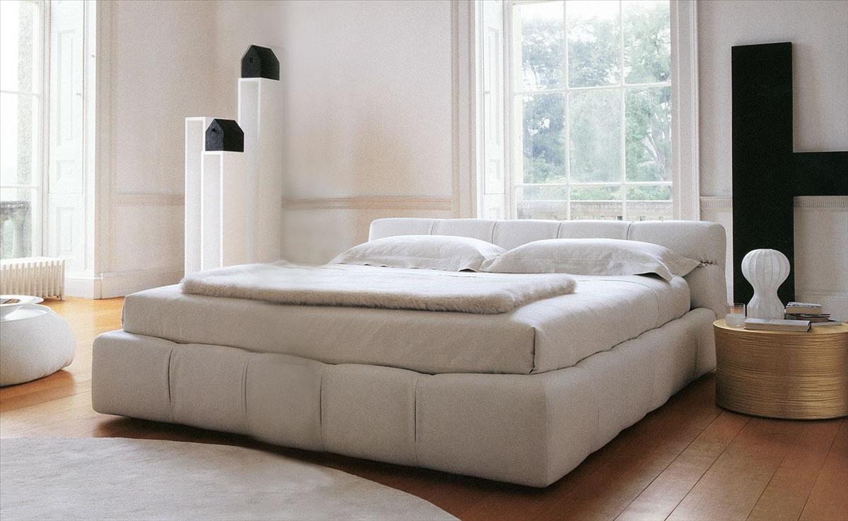 B&B Italia Tufty Bed