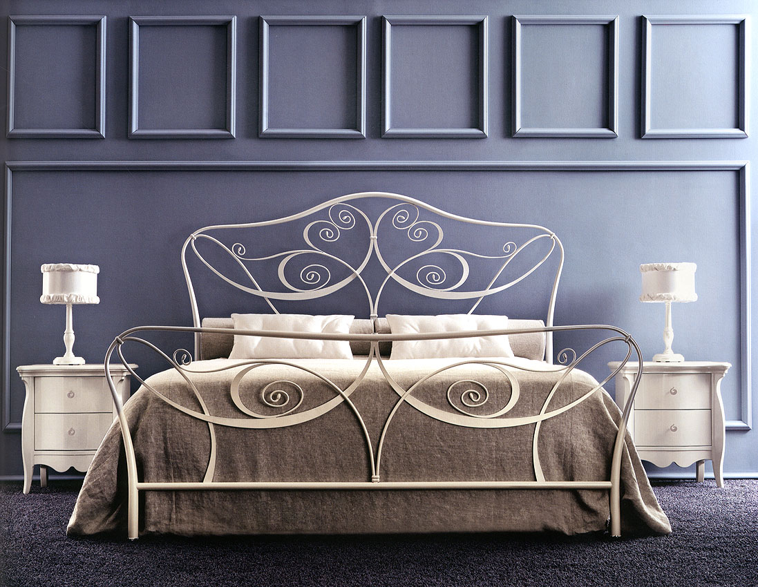 Кровать CORTE ZARI Leila 889-1