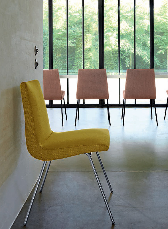 Стул LIGNE ROSET TV 10262010