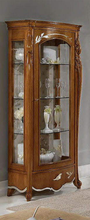 Витрина MAESTRI ARTIGIANI 512
