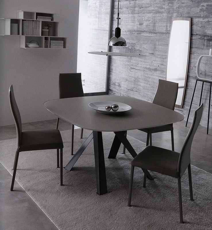 Стол OZZIO DESIGN BOMBO T245