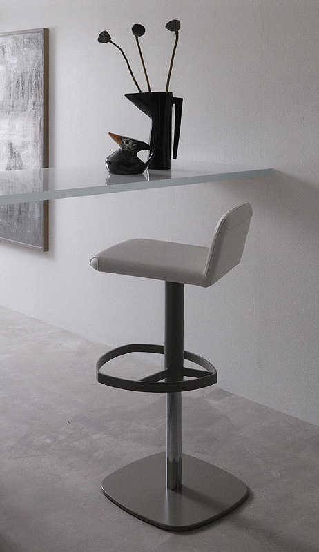 Барный стул OZZIO DESIGN SIMPLE S545