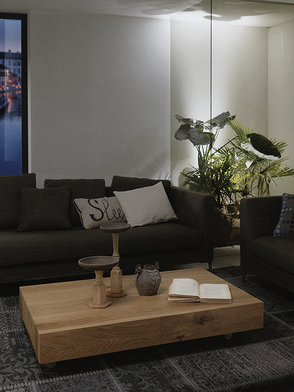 Стол журнальный OZZIO DESIGN MAGNUM LEGNO T131
