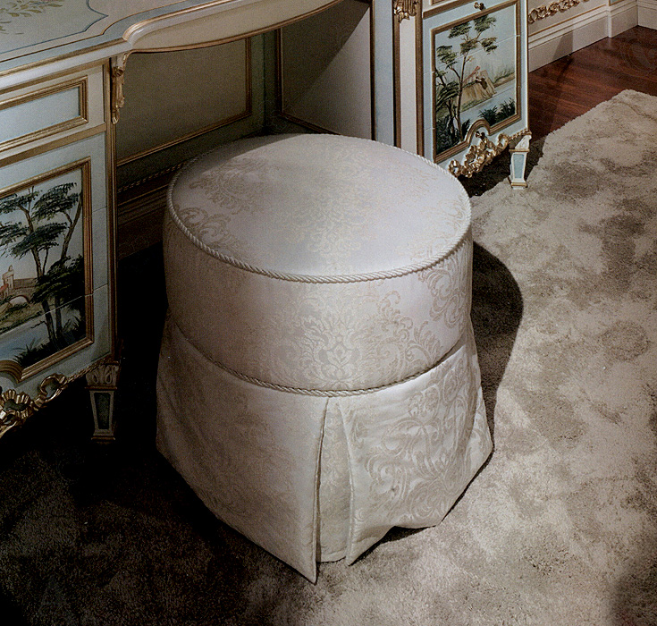 Пуф ASNAGHI INTERIORS NINFEA L41506
