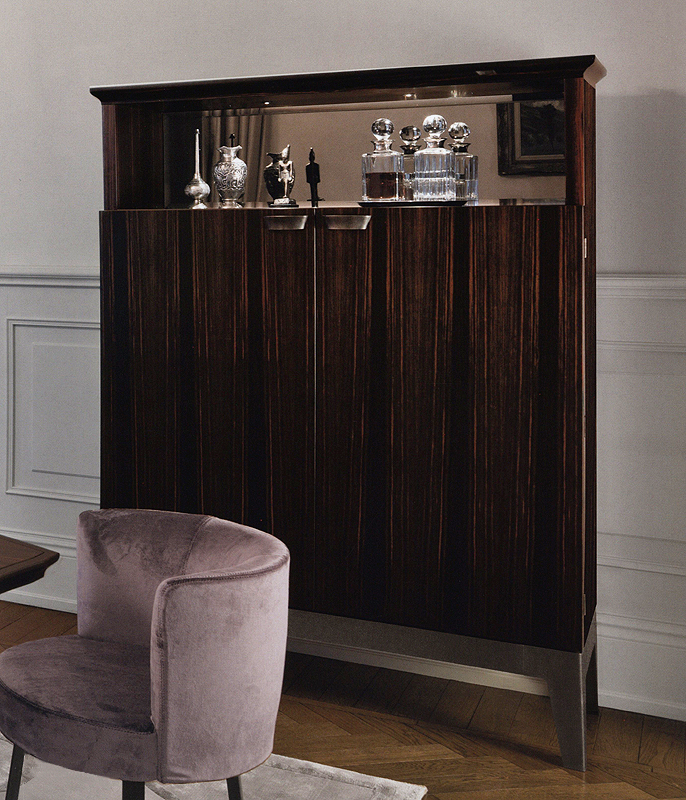Буфет LONGHI ERIC Y 753